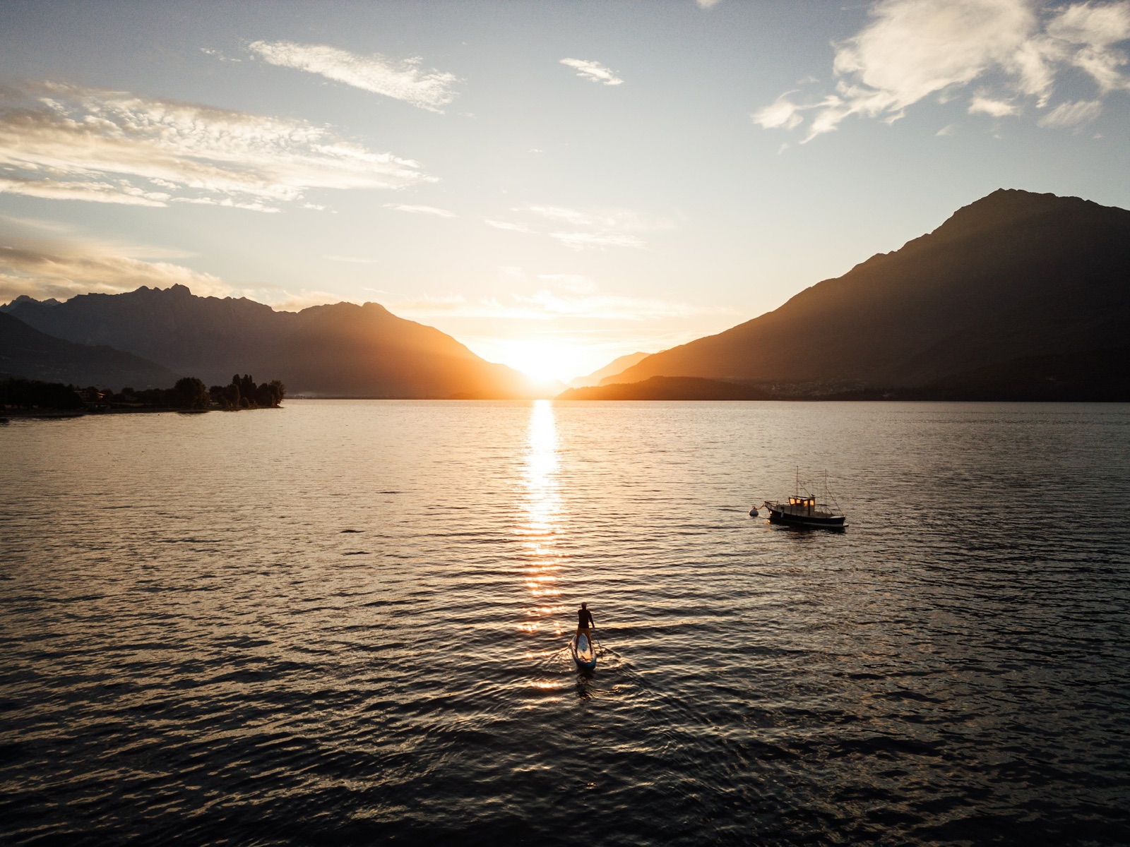 Stand-Up Paddleboarding, Kayaking, Boat rentals